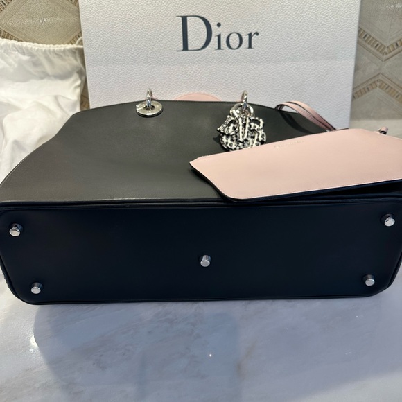 SOLD Dior Black & Pink leather with Python Tote - Picture 12 of 14